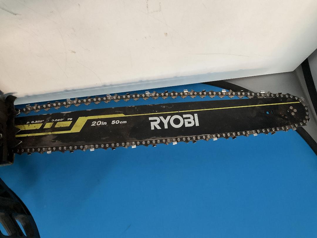 Photo '5' of Ryobi Petrol Chainsaw - Model RCS5050
