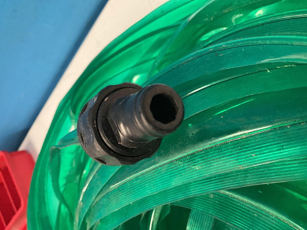 Photo '4' of Hose, Hinges, Lock Etc