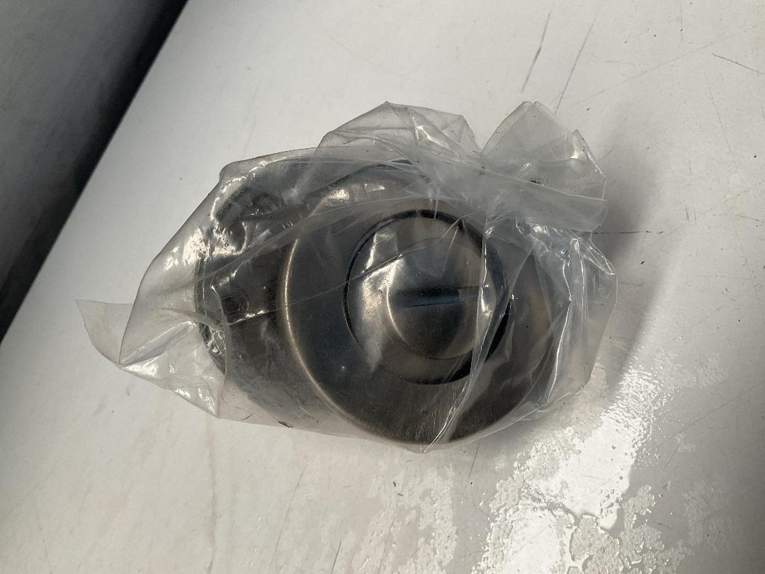 Photo '17' of Hose, Hinges, Lock Etc