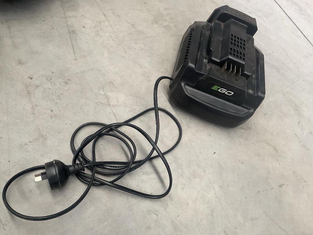 Photo '5' of EGO - 56V Electric Lawn Mower Kit 470mm - w/ 4aH Battery & Charger