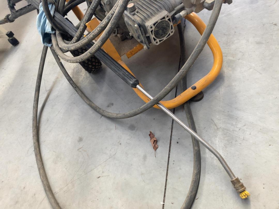 Photo '5' of YR Pro - Honda Powered Petrol Water Blaster - 2600PSI