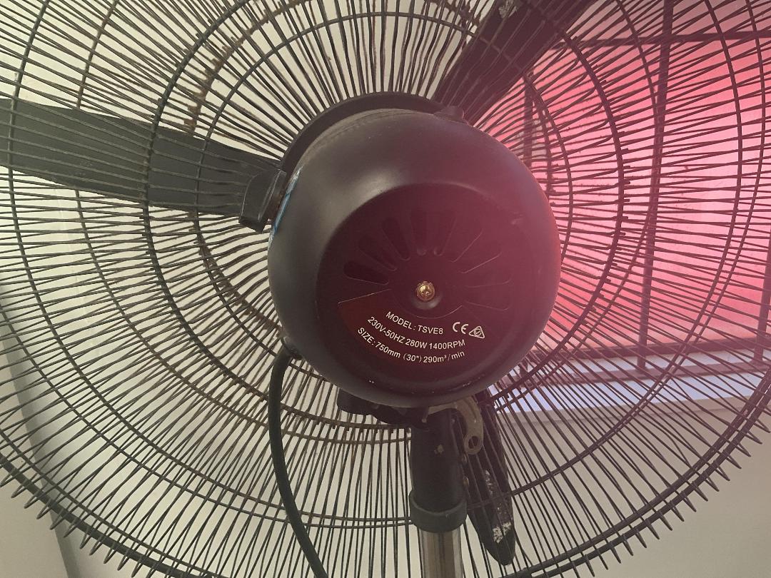 Photo '2' of Tool shed industrial pedestal 750MM Fan