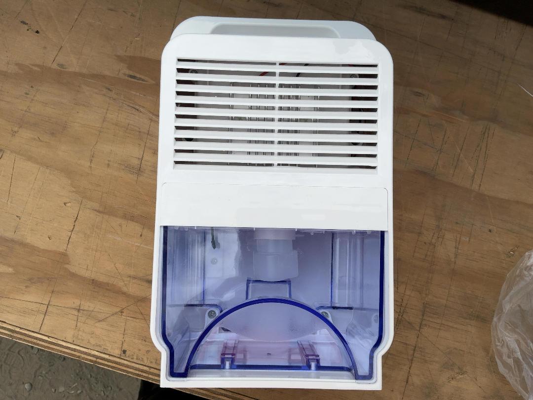 Photo '3' of Mini Dehumidifier