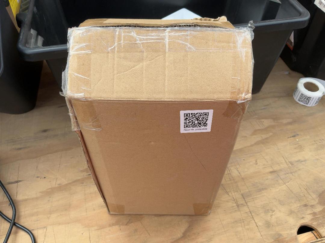 Photo '6' of Mini Dehumidifier