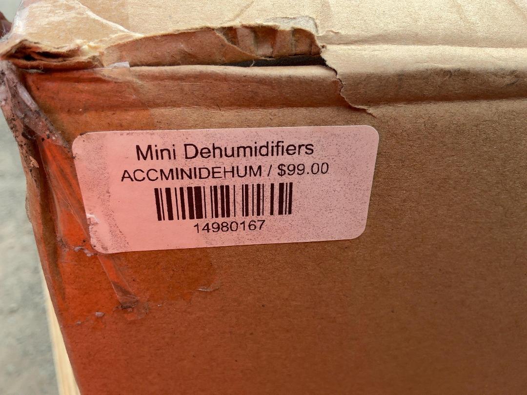 Photo '7' of Mini Dehumidifier