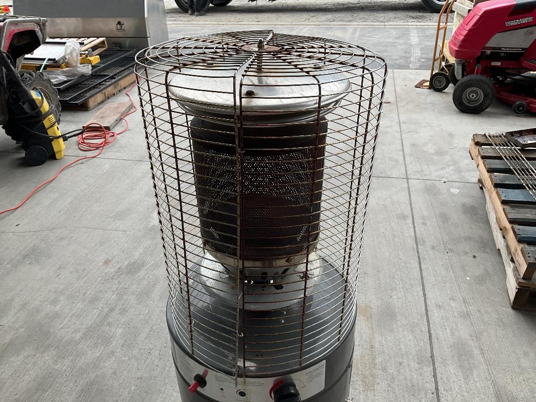 Photo '10' of Outdoor Heater or Similar - Model LFH-B-XX Photo '10' of Outdoor Heater or Similar - Model LFH-B-XX