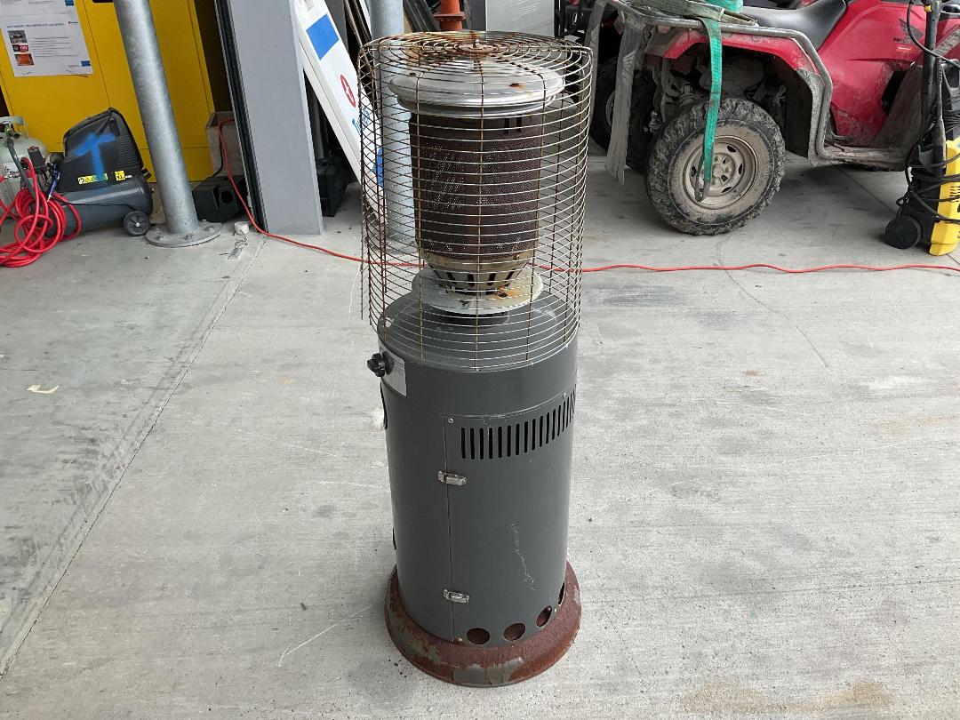 Photo '13' of Outdoor Heater or Similar - Model LFH-B-XX Photo '13' of Outdoor Heater or Similar - Model LFH-B-XX