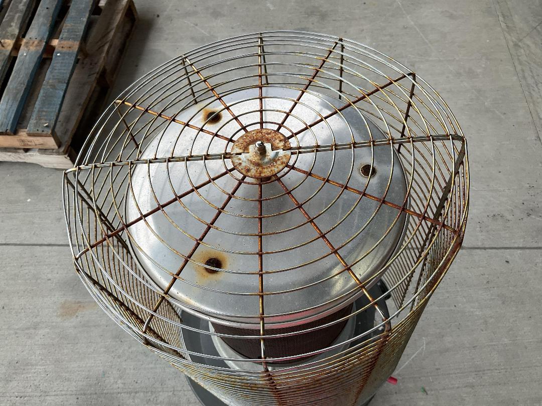 Photo '18' of Outdoor Heater or Similar - Model LFH-B-XX Photo '18' of Outdoor Heater or Similar - Model LFH-B-XX