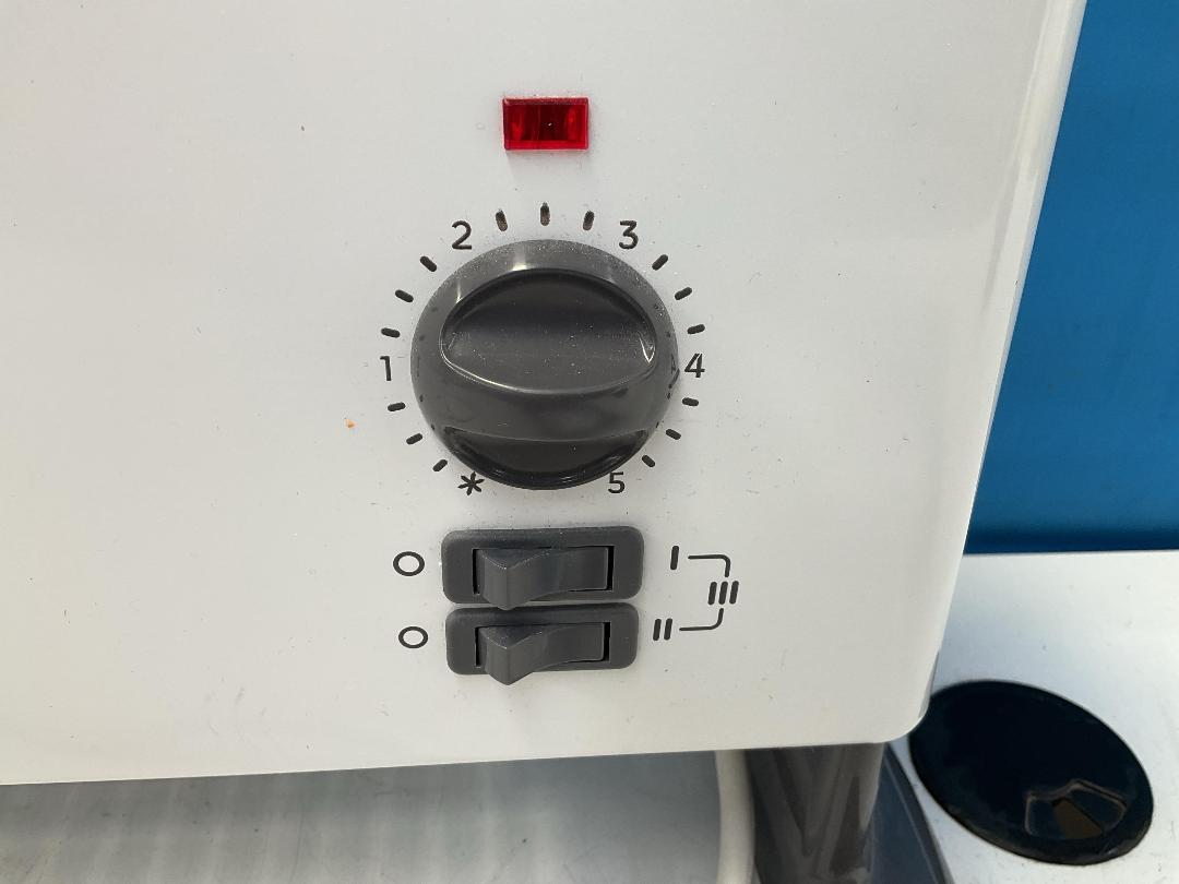 Photo '5' of Glen Heater - Model 2578 - Plug Has Been Cut Off Due to Foreign Plug