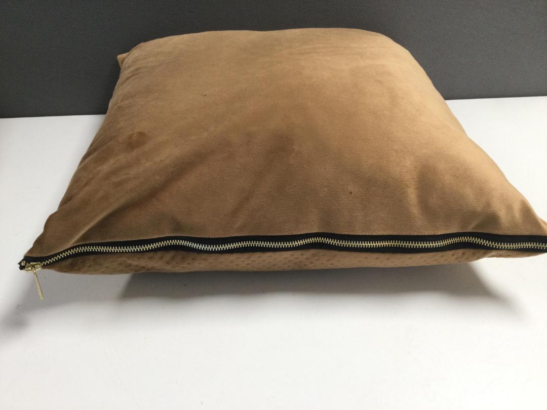 Photo '5' of Nood Decorative Cushions x3 Photo '5' of Nood Decorative Cushions x3