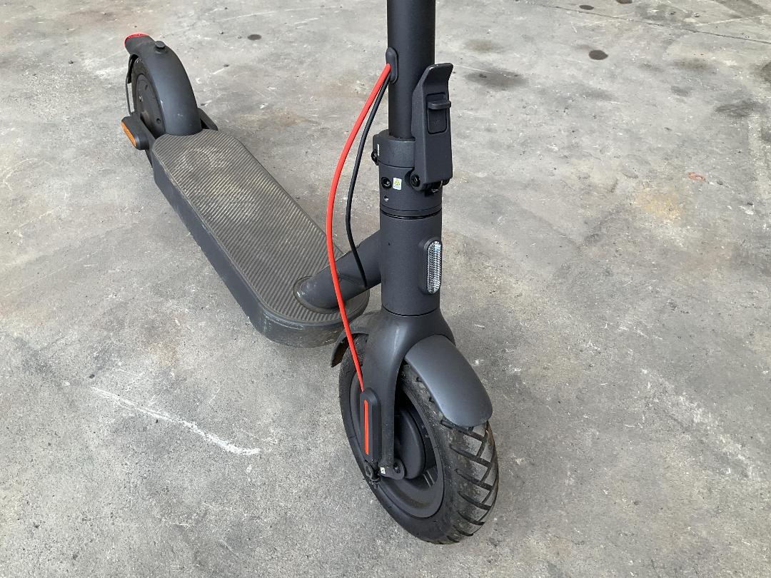 Photo '6' of Xiomi Escooter 4 Pro Gen 2 Photo '6' of Xiomi Escooter 4 Pro Gen 2