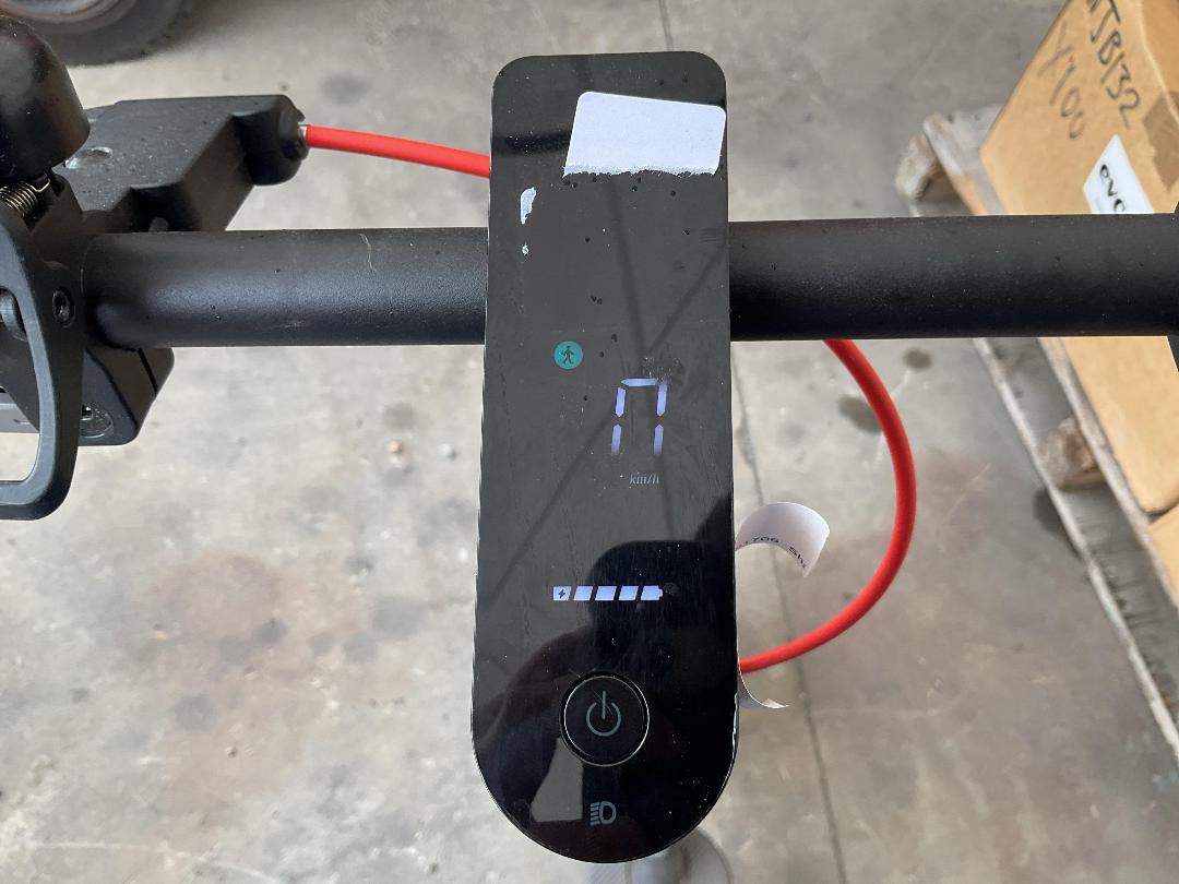 Photo '14' of Xiomi Escooter 4 Pro Gen 2 Photo '14' of Xiomi Escooter 4 Pro Gen 2