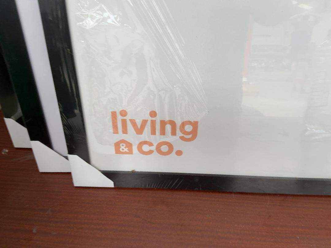 Photo '4' of 4x 24x36 Inch Poster Frame