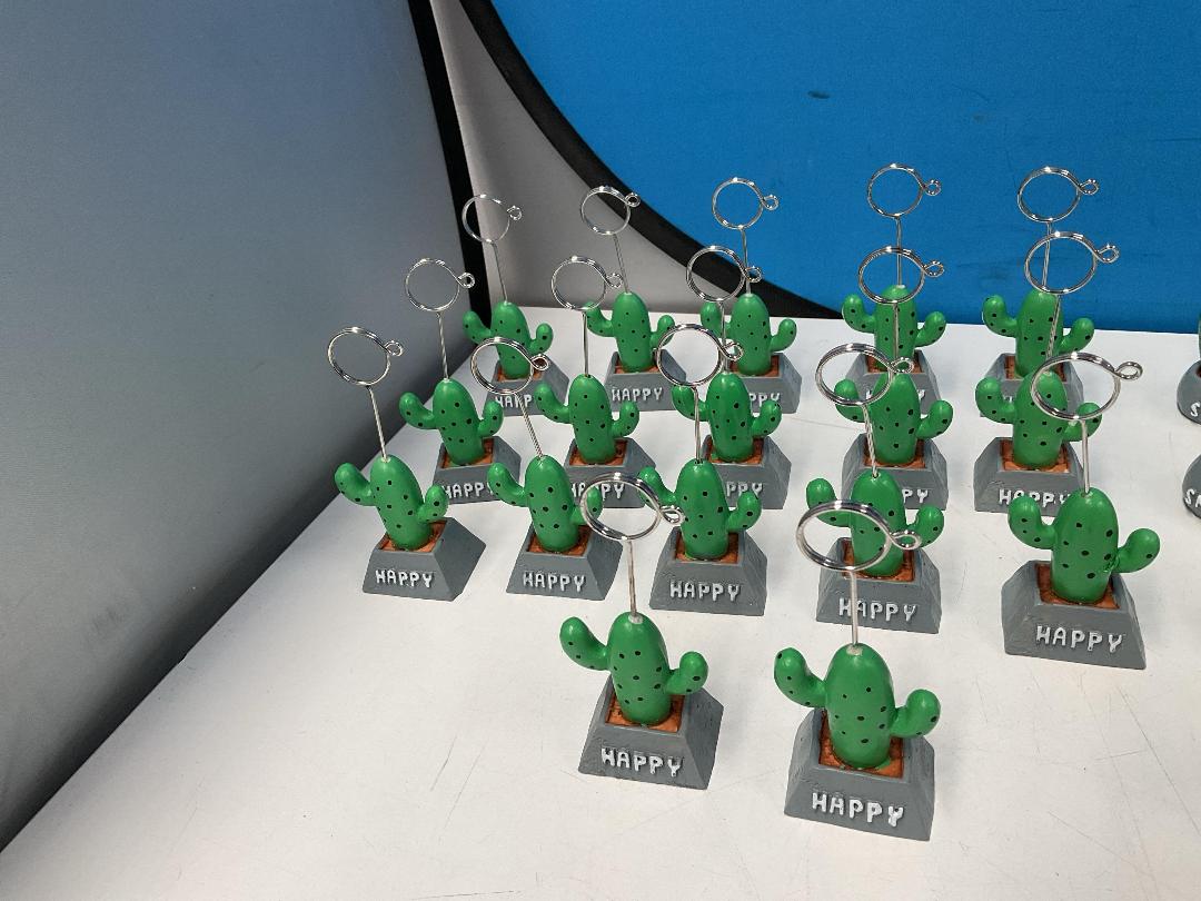 Photo '7' of 33x Cactus Note Holders *NEW* Photo '7' of 33x Cactus Note Holders *NEW*