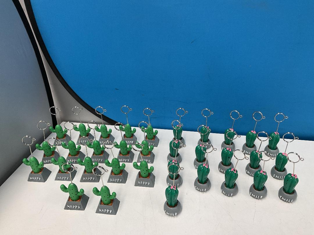 Photo '6' of 33x Cactus Note Holders *NEW* Photo '6' of 33x Cactus Note Holders *NEW*