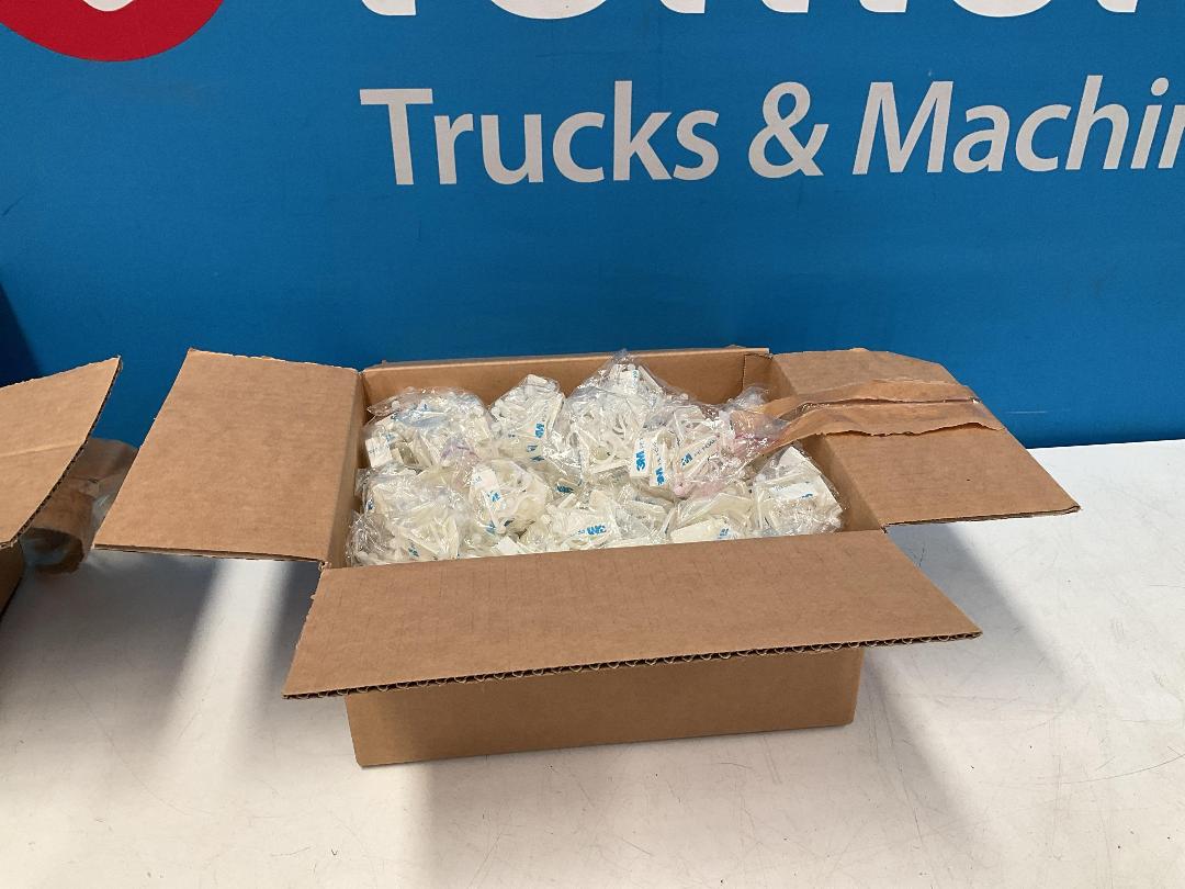 Photo '7' of 2x Boxes of Plastic-Like Hooks or Similar with 3M Adhesives *NEW*