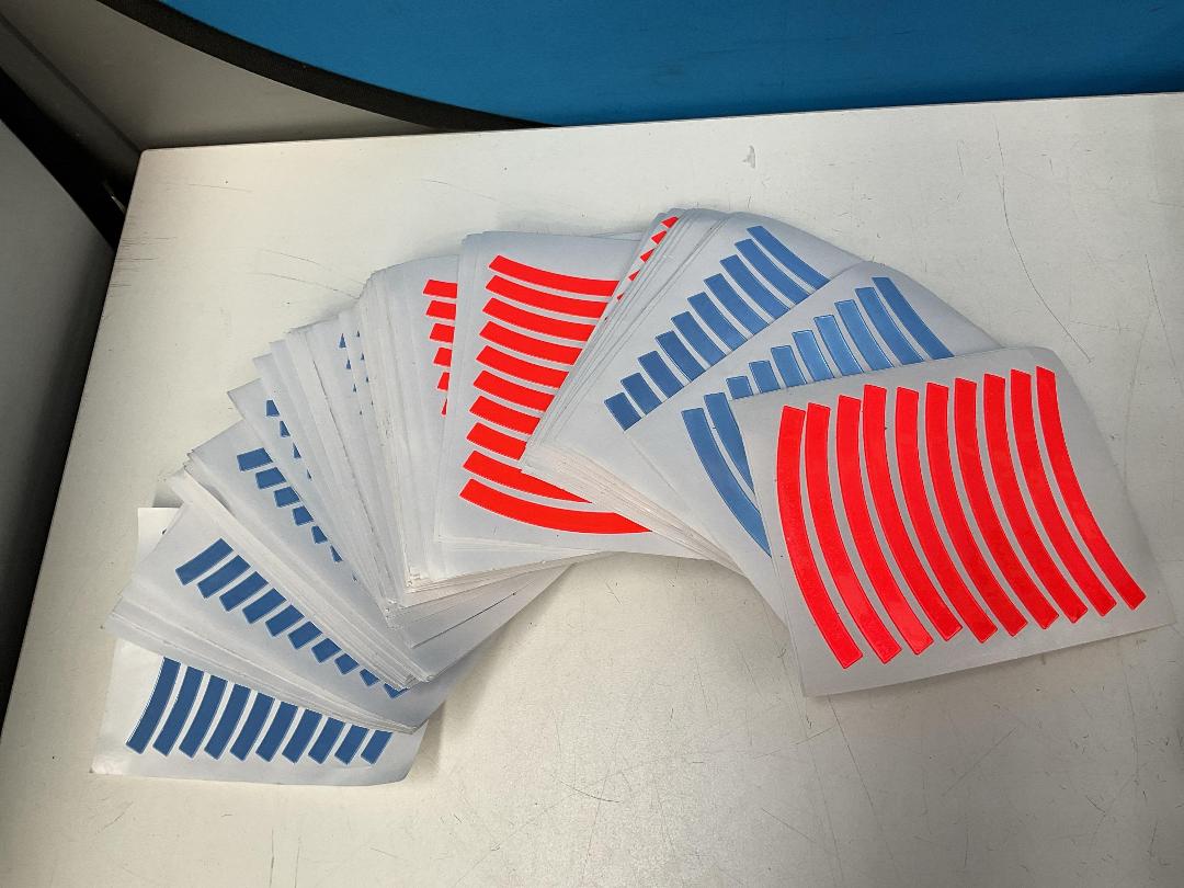 Photo '6' of Miscellaneous Home Decor Items Etc - Artificial Flower Off Cuts Etc *NEW*