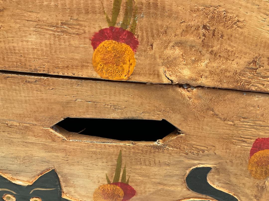 Photo '12' of Wooden-Like Box with Cat Designs on it