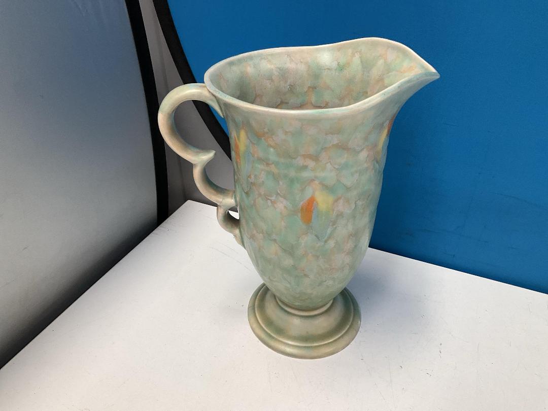 Photo '9' of Green Coloured Made in England Vase