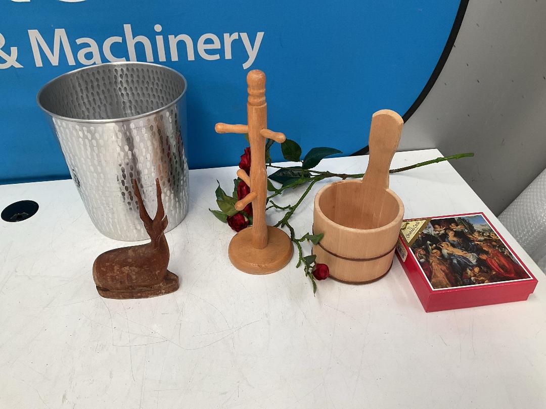 Photo '15' of Home Decor Items - Blue Circular Mat, Woven Place Mats or Similar Etc