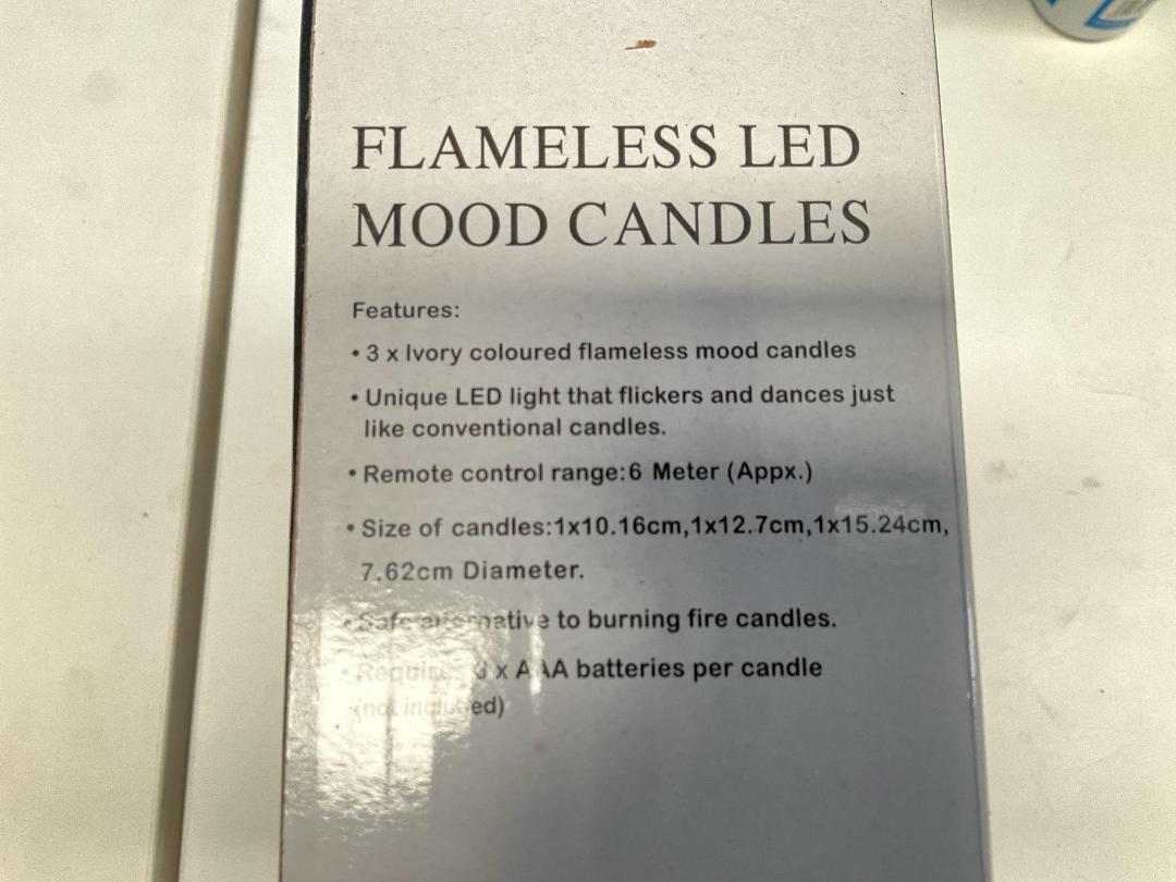 Photo '4' of Flameless LED Mood Candle Set w/ Remote (1 Set) *NEW* Photo '4' of Flameless LED Mood Candle Set w/ Remote (1 Set) *NEW*