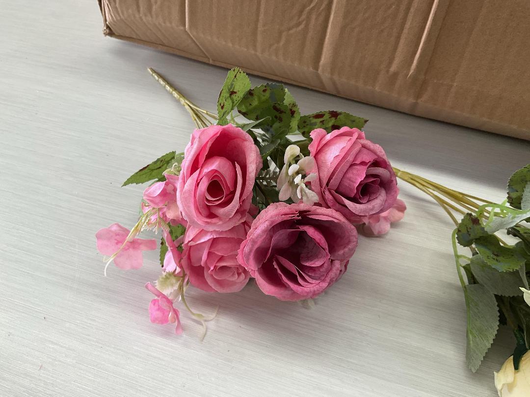 Photo '2' of High Quality Artificial Flowers - Rose Bouquet (Pink & Yellow) *NEW* Photo '2' of High Quality Artificial Flowers - Rose Bouquet (Pink & Yellow) *NEW*