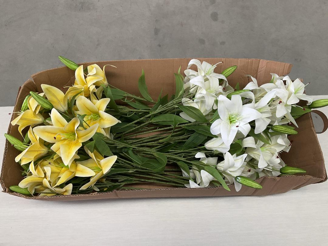 Photo '4' of High Quality Artificial Flowers - Lily (White & Yellow) *NEW*
