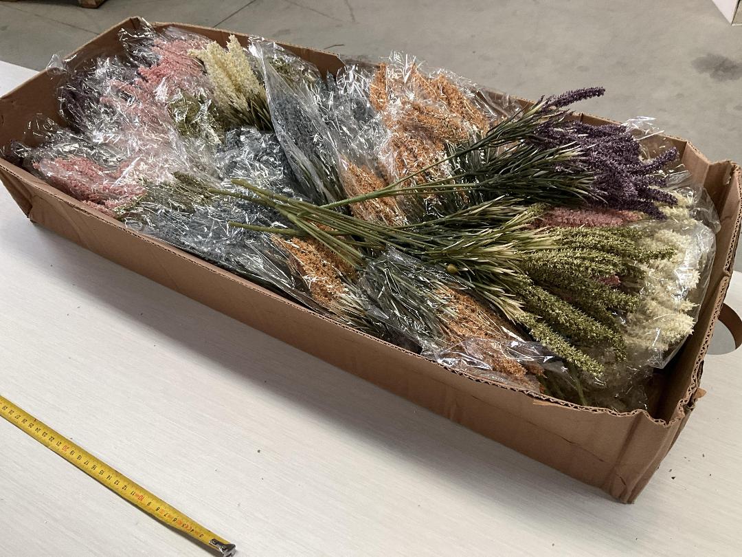 Photo '6' of High Quality Artificial Flowers - Lavender (Assorted) *NEW*