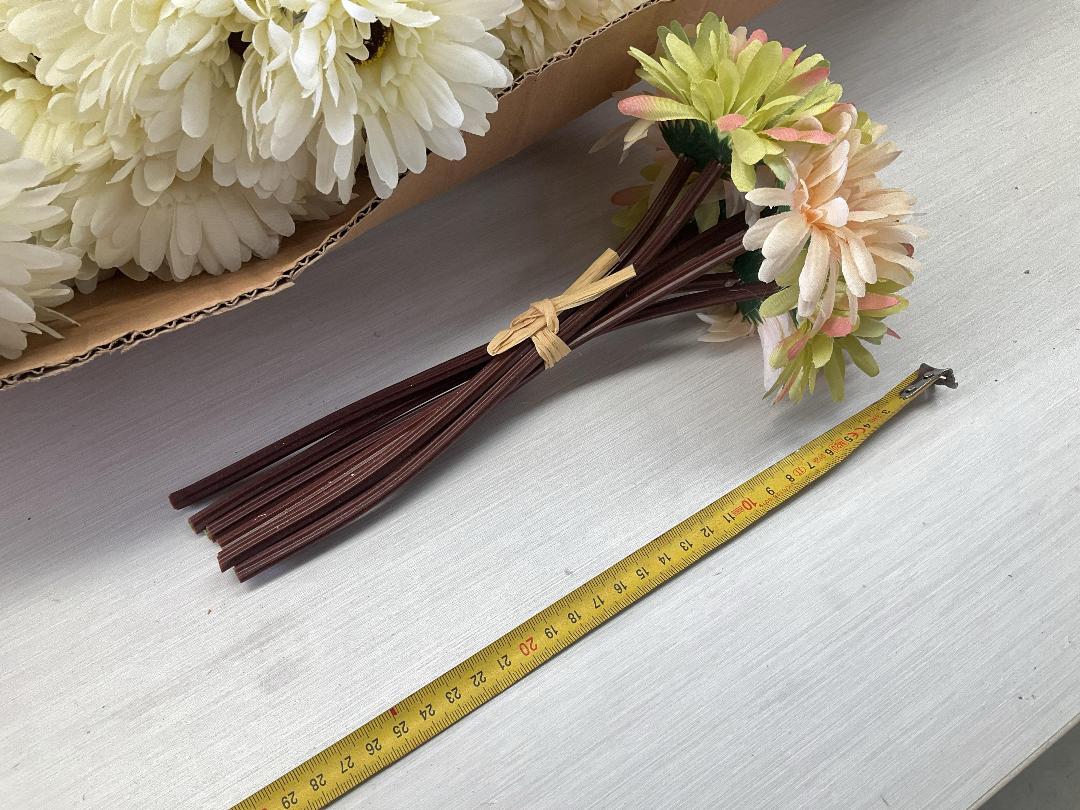 Photo '5' of High Quality Artificial Flowers - Gerbera (White Pink Cream) *NEW*