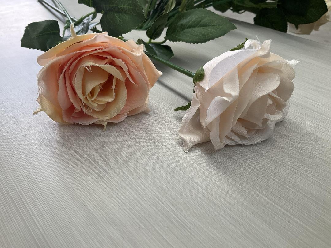 Photo '2' of High Quality Artificial Flowers - Rose (White & Cream) *NEW*