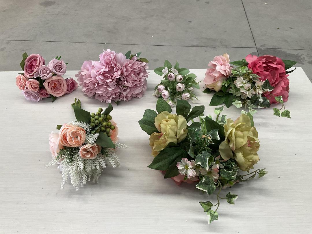 Photo '8' of High Quality Artificial Flowers - Assorted Bouquet (6pce) *NEW*
