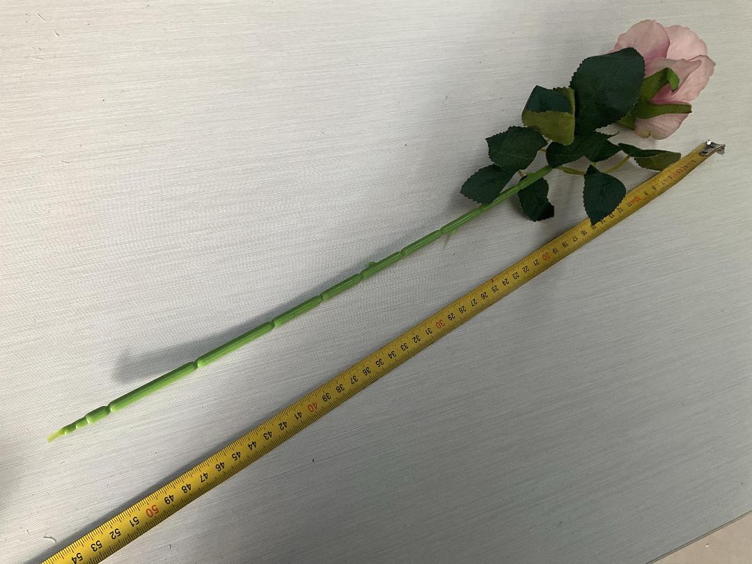 Photo '4' of High Quality Artificial Flowers - Rose (Pink & White) *NEW* Photo '4' of High Quality Artificial Flowers - Rose (Pink & White) *NEW*