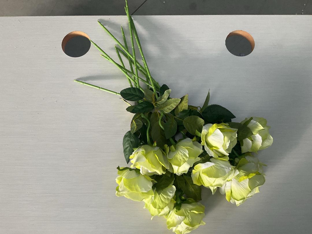 Photo '2' of High Quality Artificial Flowers - Rose (White & Green) *NEW*