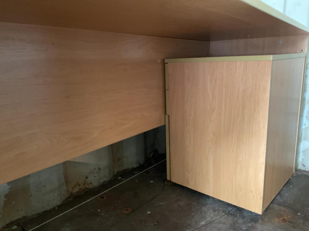 Photo '3' of Work desk Photo '3' of Work desk