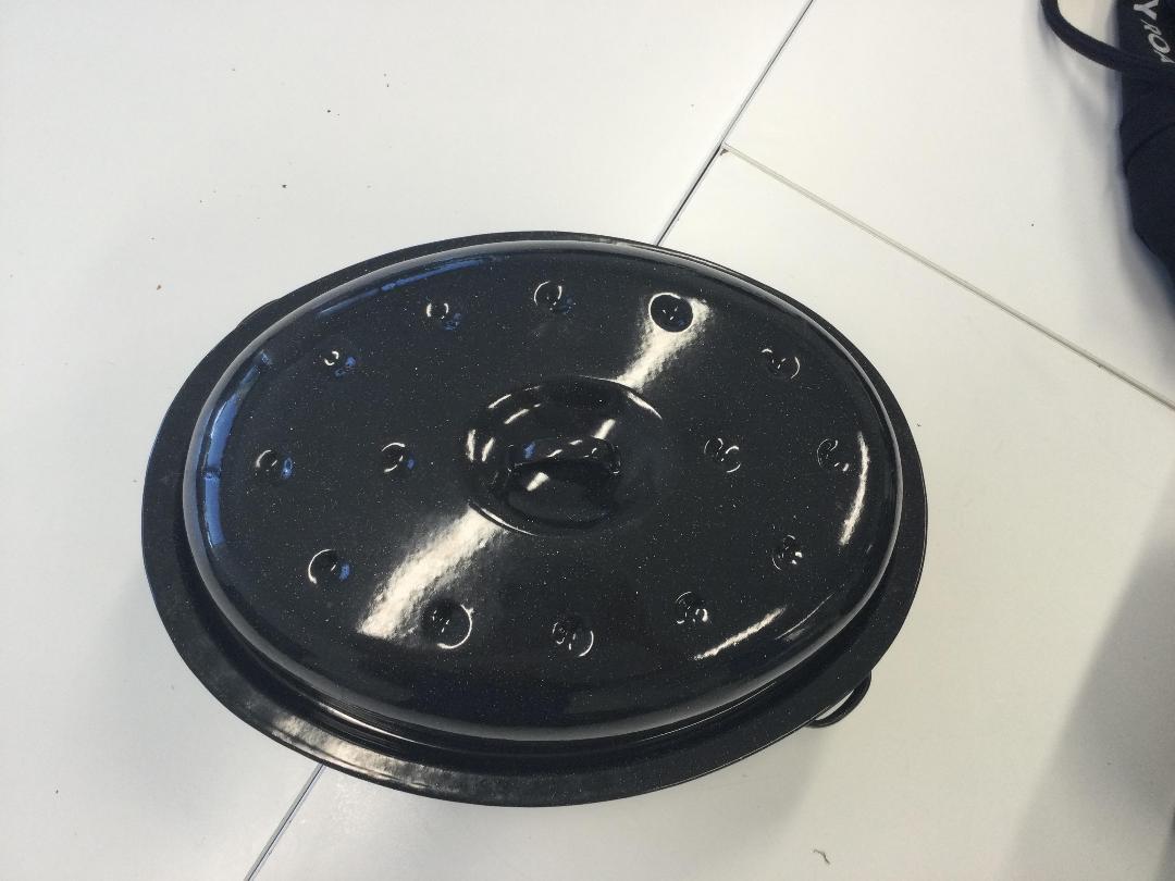 Photo '5' of Large Oven Dish Photo '5' of Large Oven Dish