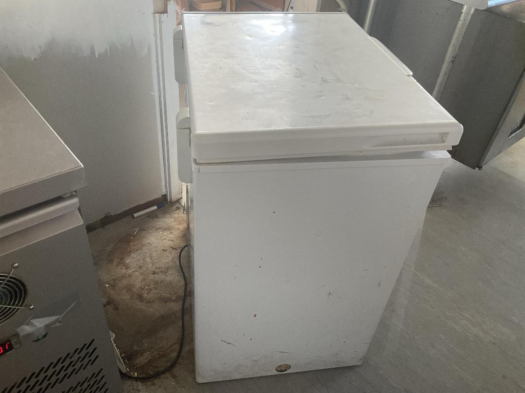Photo '3' of Haier Chest Freezer