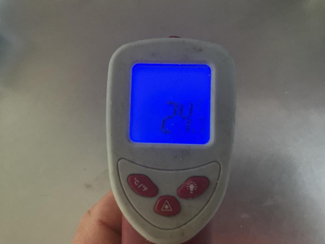 Photo '4' of Infrared Thermometer Photo '4' of Infrared Thermometer