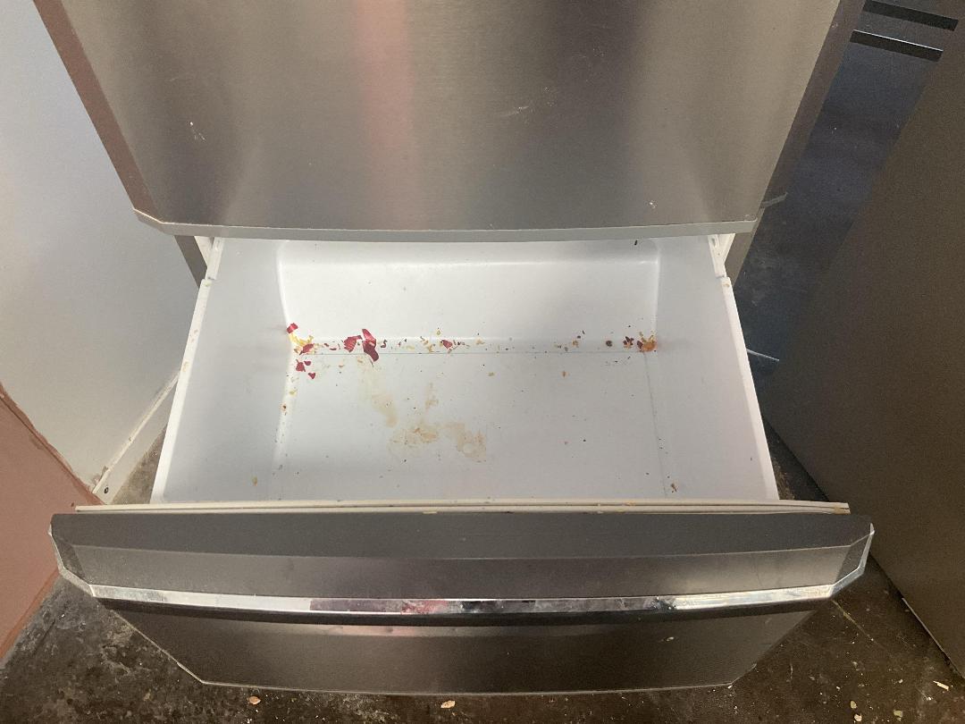 Photo '4' of Mitsubishi Fridge/Freezer