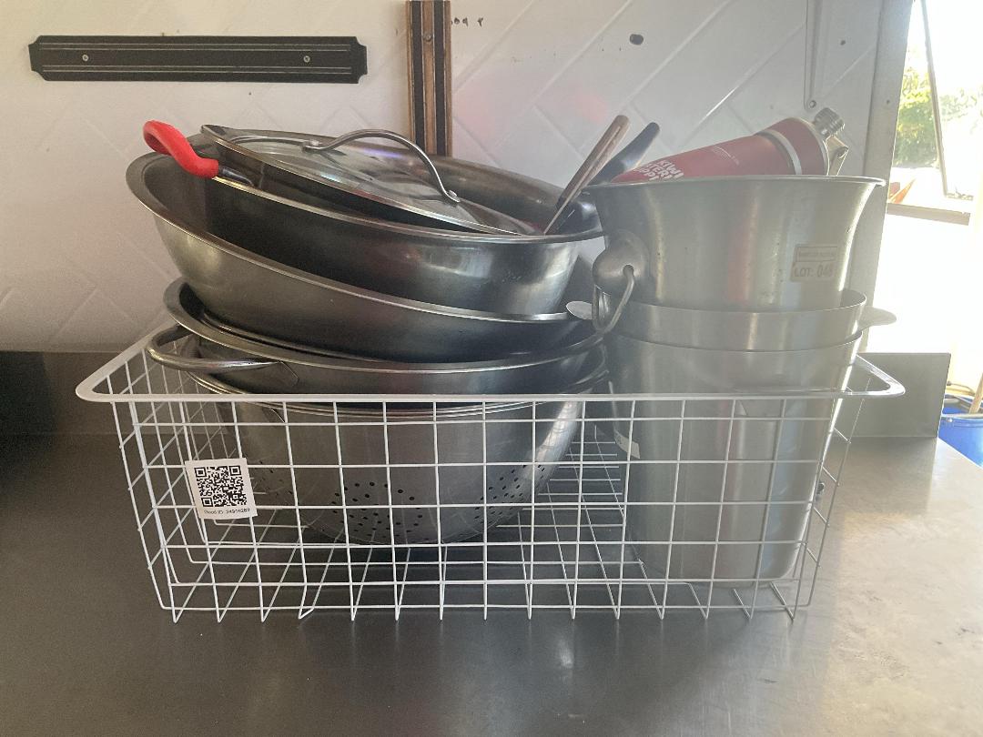 Photo '2' of Miscellaneous Kitchen Items Photo '2' of Miscellaneous Kitchen Items