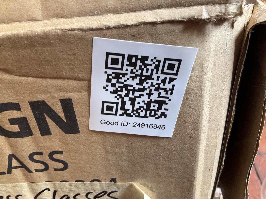 Photo '4' of Large box of Miscellaneous Wine Glasses