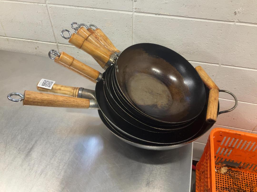 Photo '5' of Bulk lot of Wok's Photo '5' of Bulk lot of Wok's