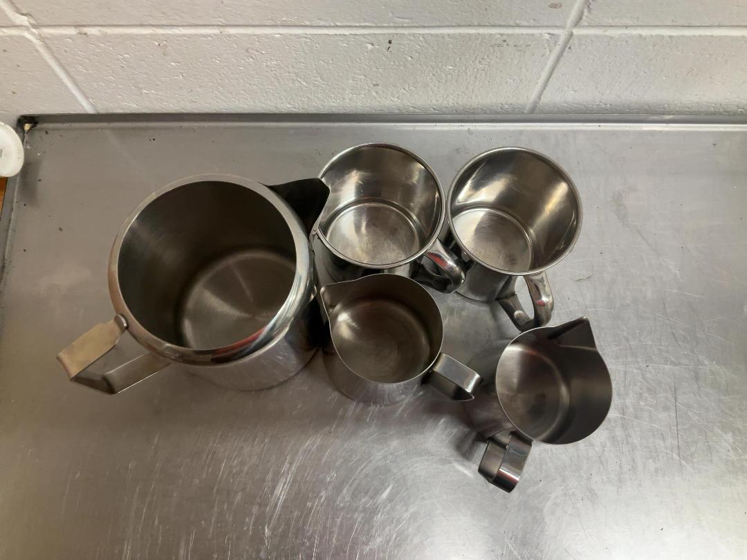 Photo '2' of Stainless Jugs