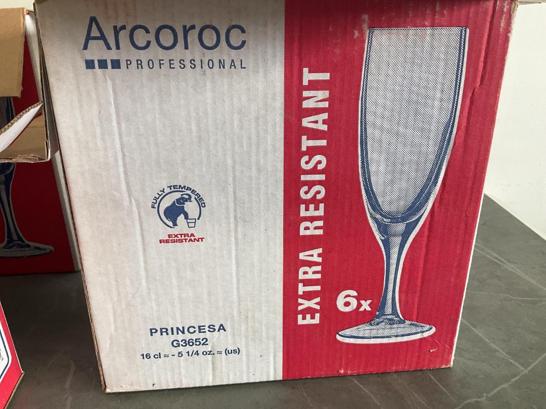 Great Deal On Arcoroc Professional Wine Glasses 5x Boxes with 6x Wine