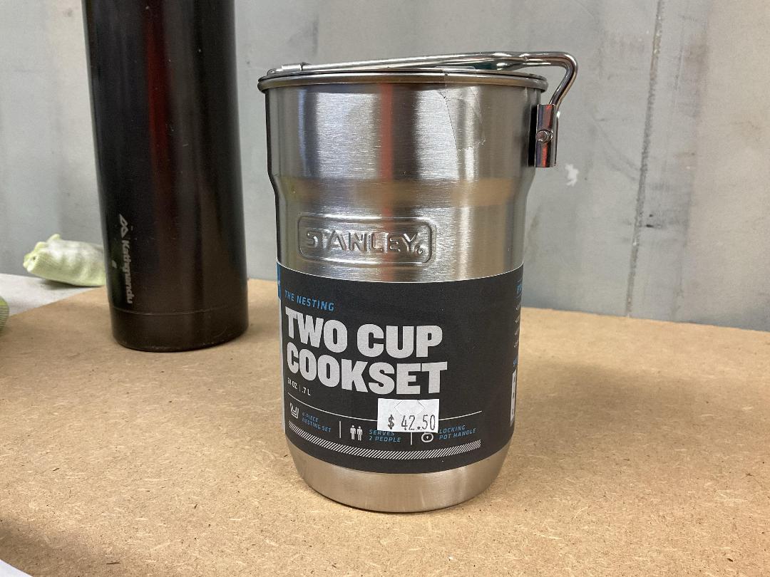 Photo '3' of Stanley Two Cup Cookset 700ml Photo '3' of Stanley Two Cup Cookset 700ml