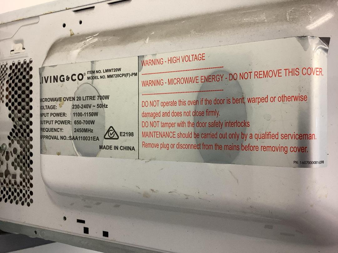 Photo '5' of Microwave and kettle Photo '5' of Microwave and kettle