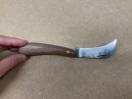 Thumbnail '3' of Curved Blade Folding Knife