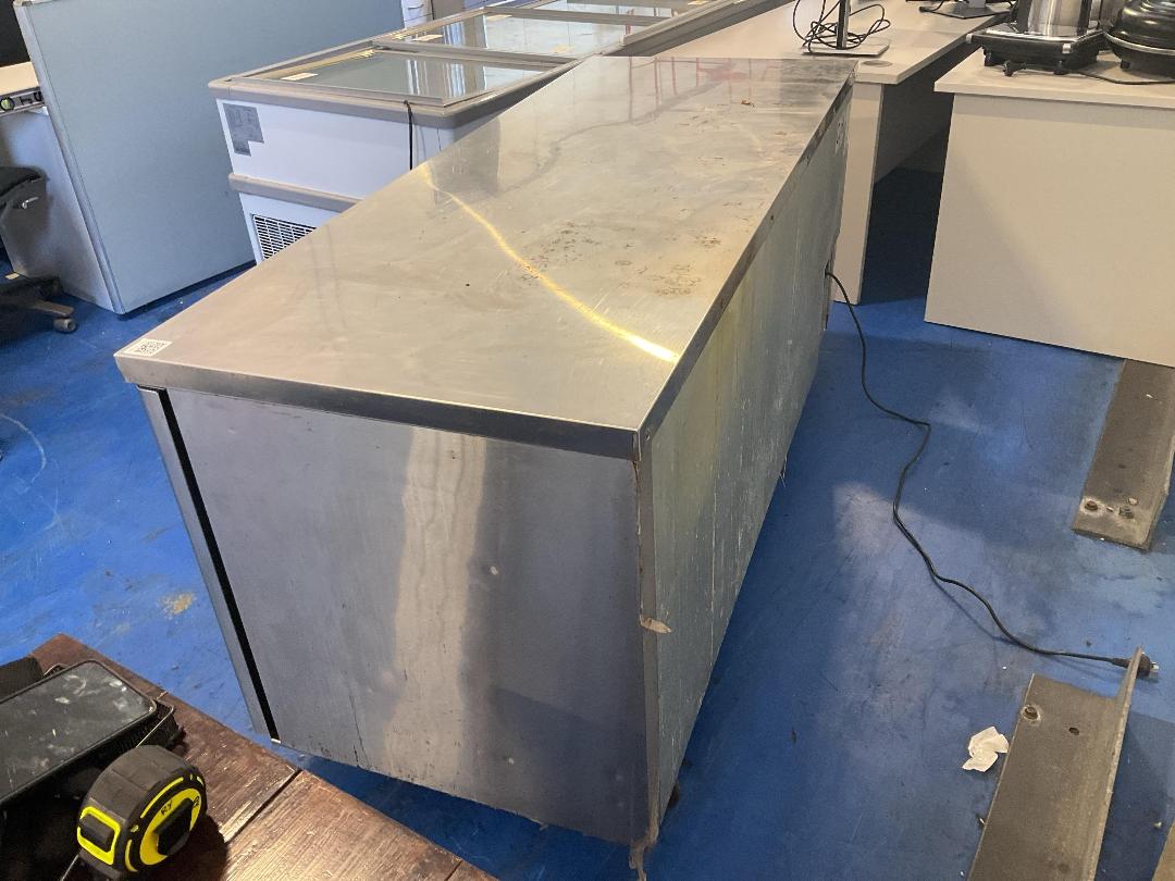 Photo '6' of EuroChill Drink Cabinet Photo '6' of EuroChill Drink Cabinet