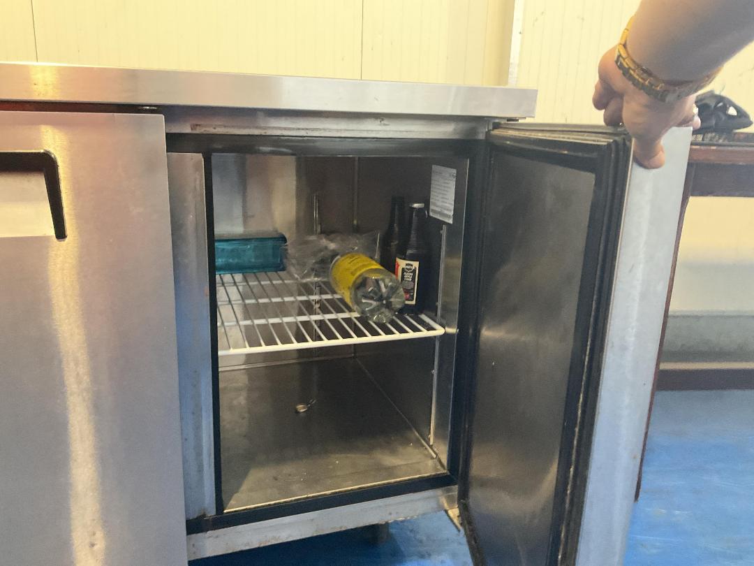 Photo '7' of EuroChill Drink Cabinet Photo '7' of EuroChill Drink Cabinet