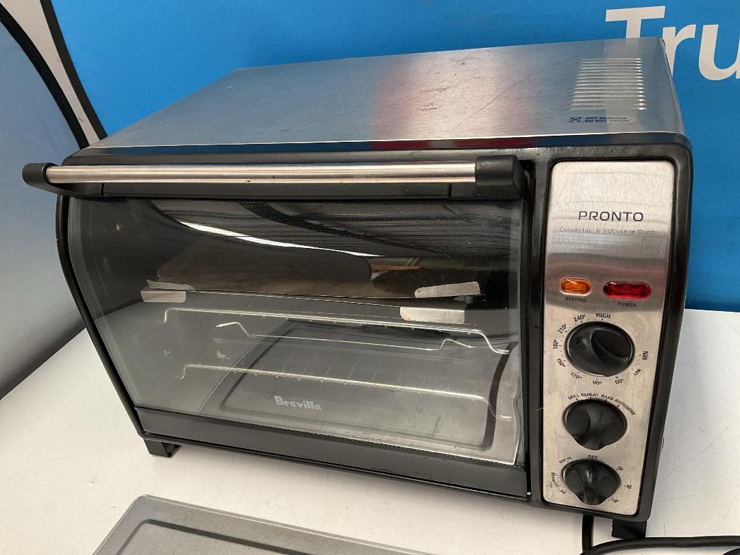 Photo '3' of Breville Pronto Convection & Rotisserie Oven - Model BOV500
