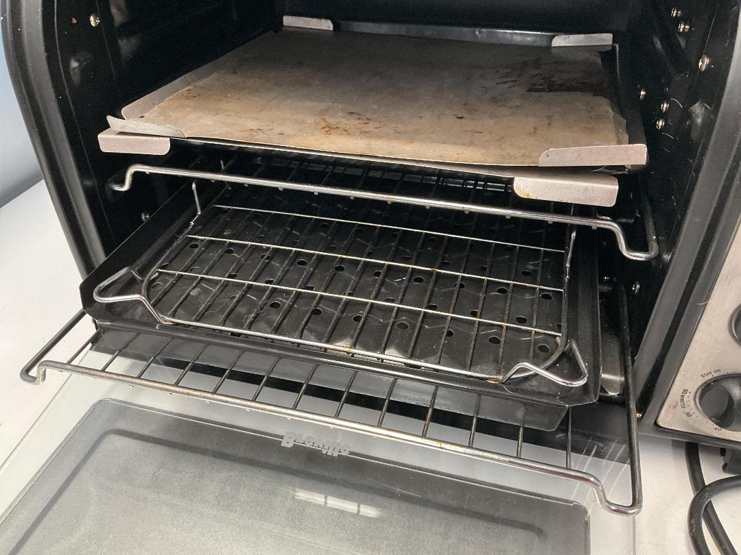 Photo '10' of Breville Pronto Convection & Rotisserie Oven - Model BOV500